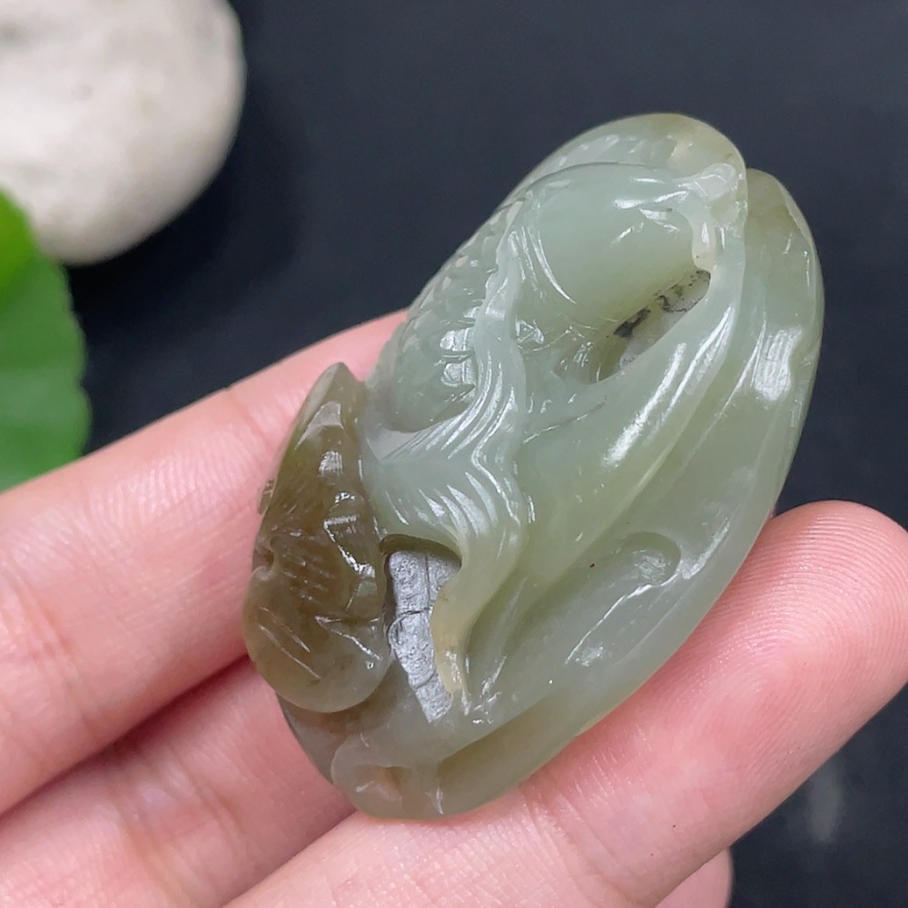 H31635759 Hetian Jade Pendant - Abundance Every Year