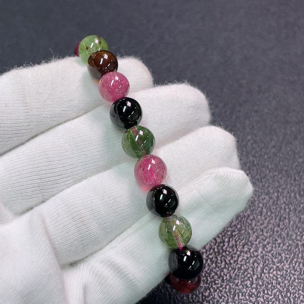 C33869251 Tourmaline Bracelet with Visible Organic Matter, Total Weight Approx. 20.32g, Size ~8.6mm