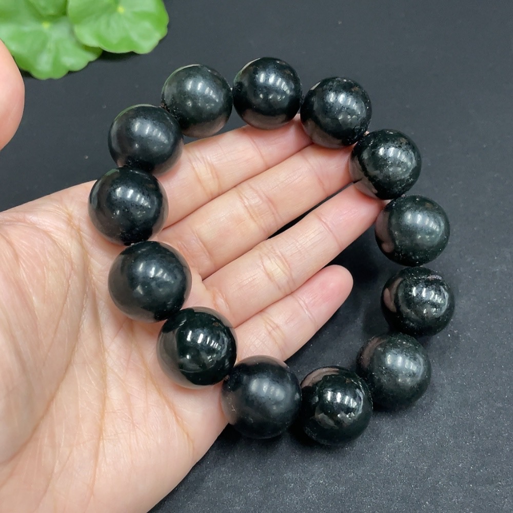 H34053094 Hetian Jade Bracelet, Size 18mm approx., Total Weight approx. 122.2g