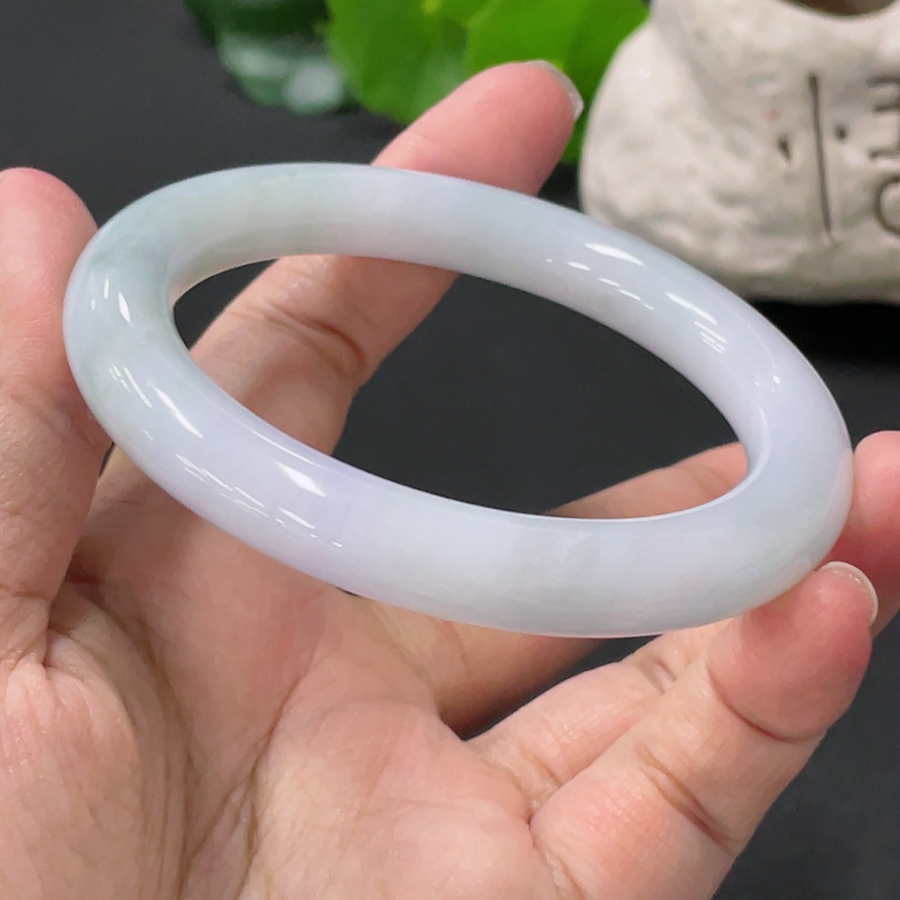 F33935756 Jadeite Round Bangle Total Weight About52g Streetsize55.9