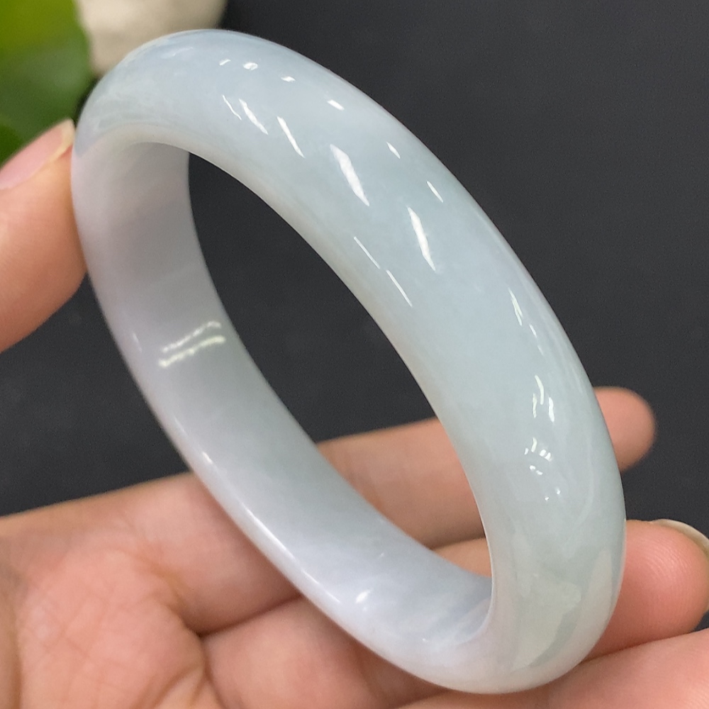 F29356212 Jadeite Concubine Bracelet, Total Weight Approx. 52.99g, Size 56.4/Short Diameter 49