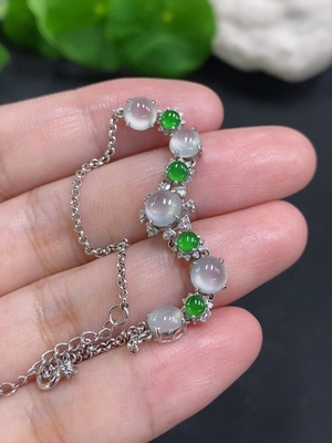 F33946170 Jadeite Cabochon Inlay Bracelet 18K Gold Total Weight Approx. 3.5g (With Diamond Accents)