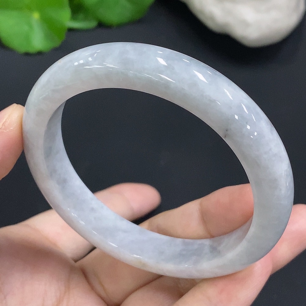 F22483851 Jadeite regular circle bracelet, size 56.5, total weight 50.592g