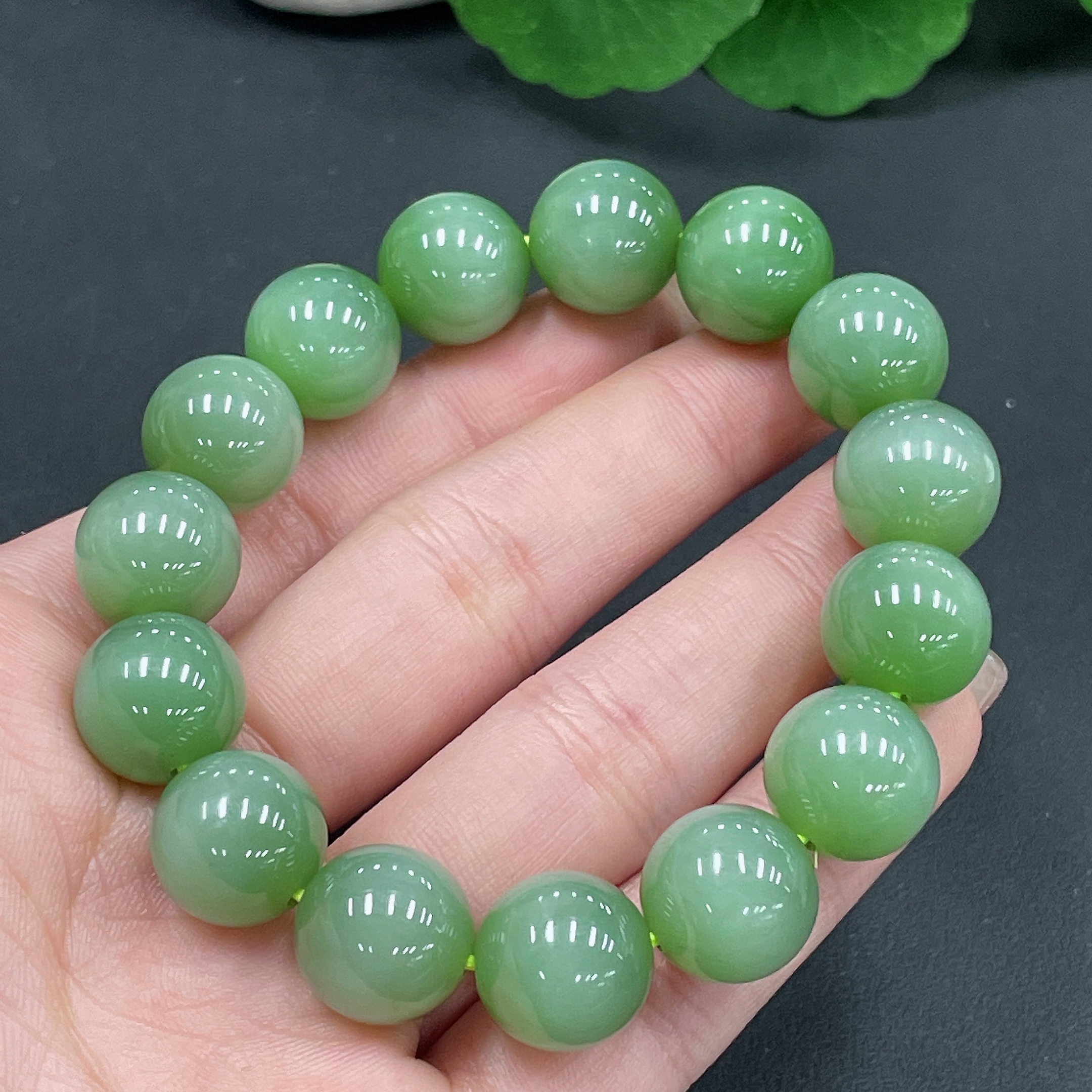 H24756691 Hetian Jade Bracelet    Approx. 12.8mm    Total Weight Approx. 51.3g