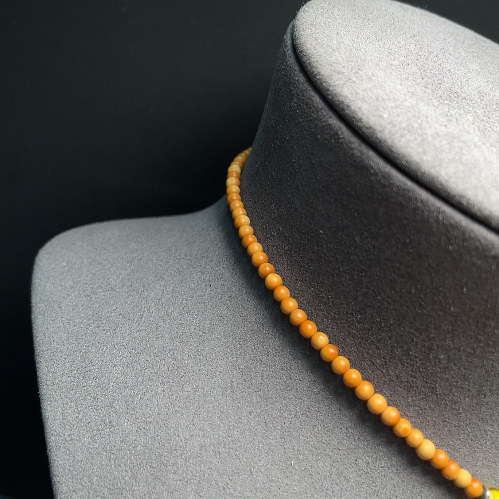 C34066888 Amber Beeswax Pendant with Colorless Coating, Total Weight Approx. 16.50g Including Chain, Chain Not Natural