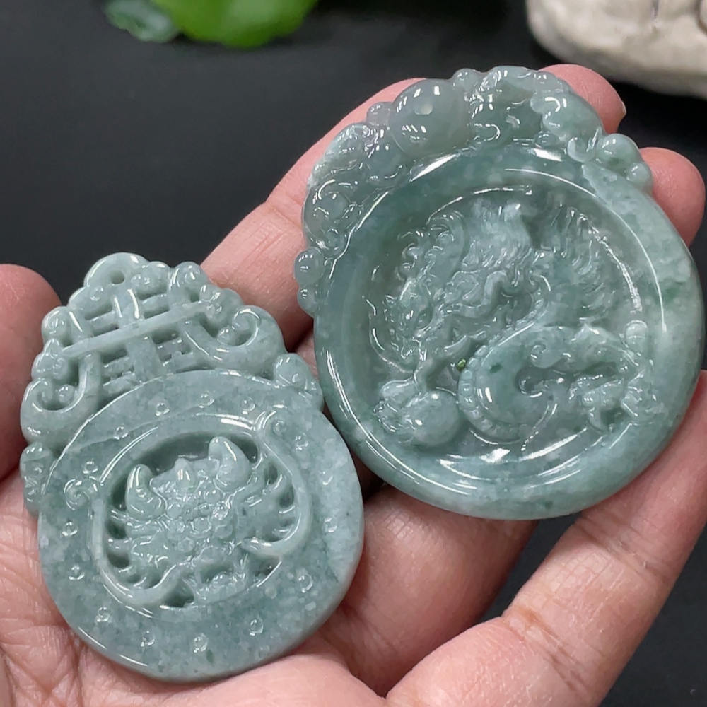 F32769599 Jadeite Pendants Sell as a Lot