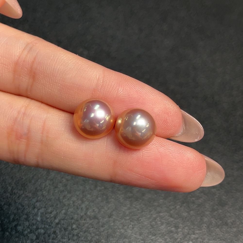 C33921456 18k composite pearl earrings with a total weight of approximately 2.12 grams and a size of about 10.3mm