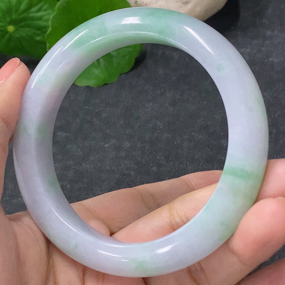 F34977176 Jadeite Round Bangle Size 56.3mm Total Weight Approx.66.18g With Damage/Crack