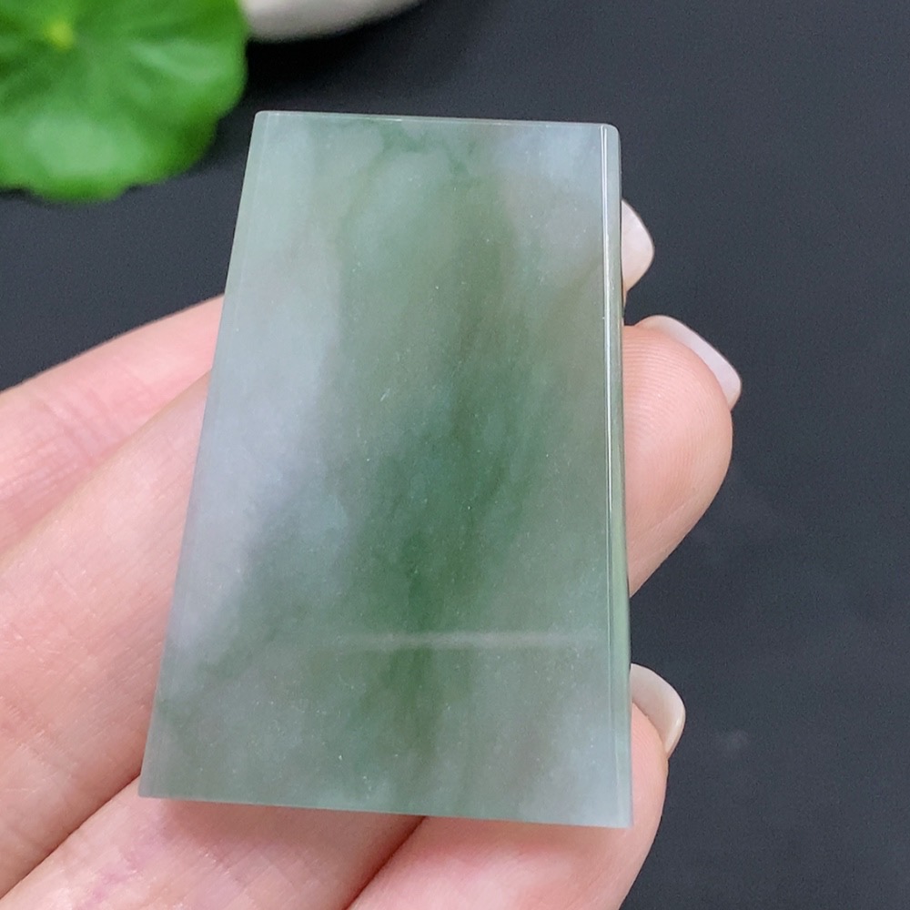 F26015892 Jadeite Plain Pendant Total weight: approx. 13g