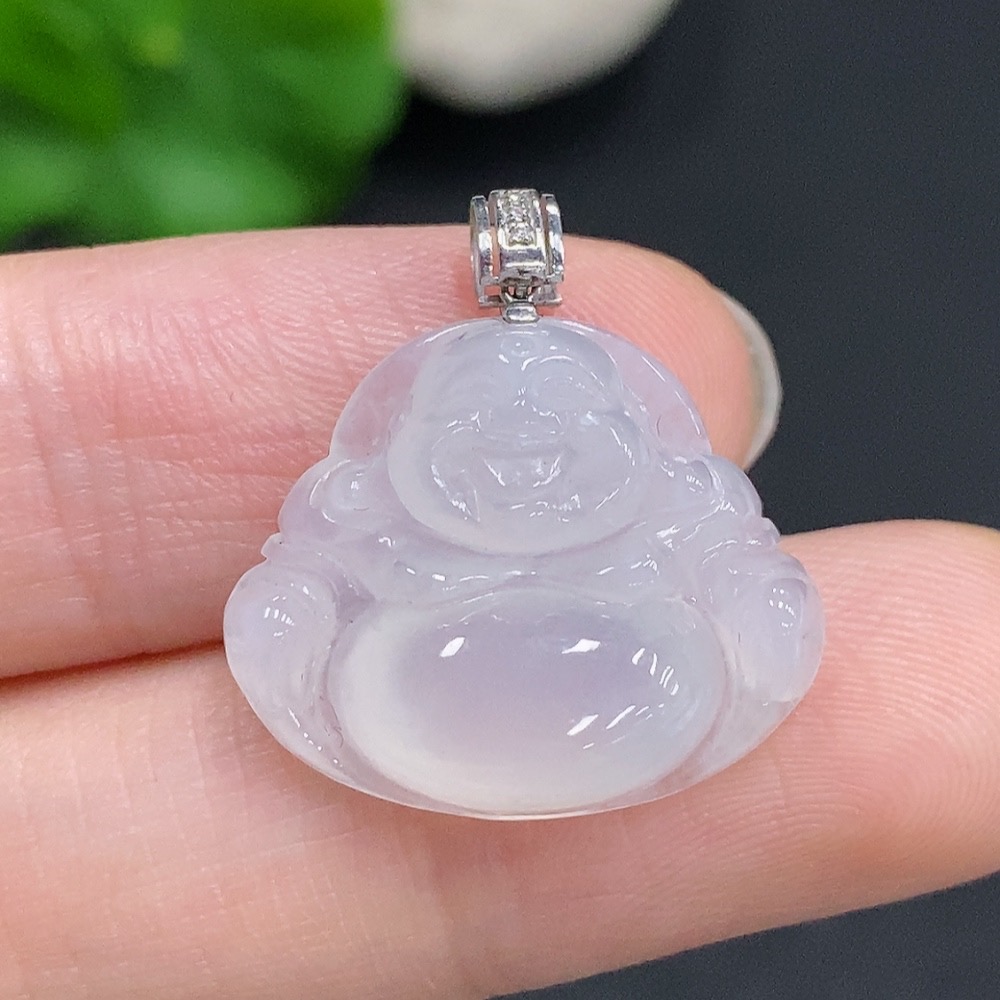 F31645910 Jadeite Buddha Pendant with 18k Gold Clasp, Total Weight Approximately 3g