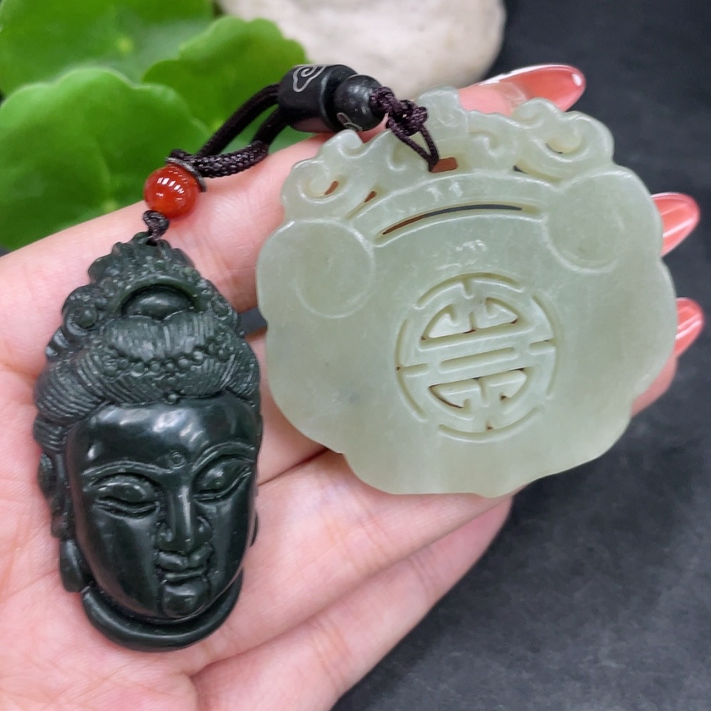 H34980167 Hetian Jade Pendant Guanyin + Ruyi Lock