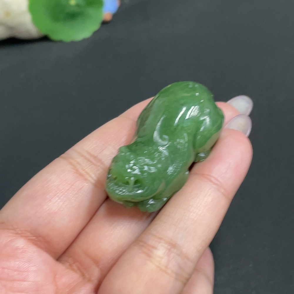 H34972732 Hetian Jade Jasper Pendant, Auspicious Beast, Total Weight Approx. 31g