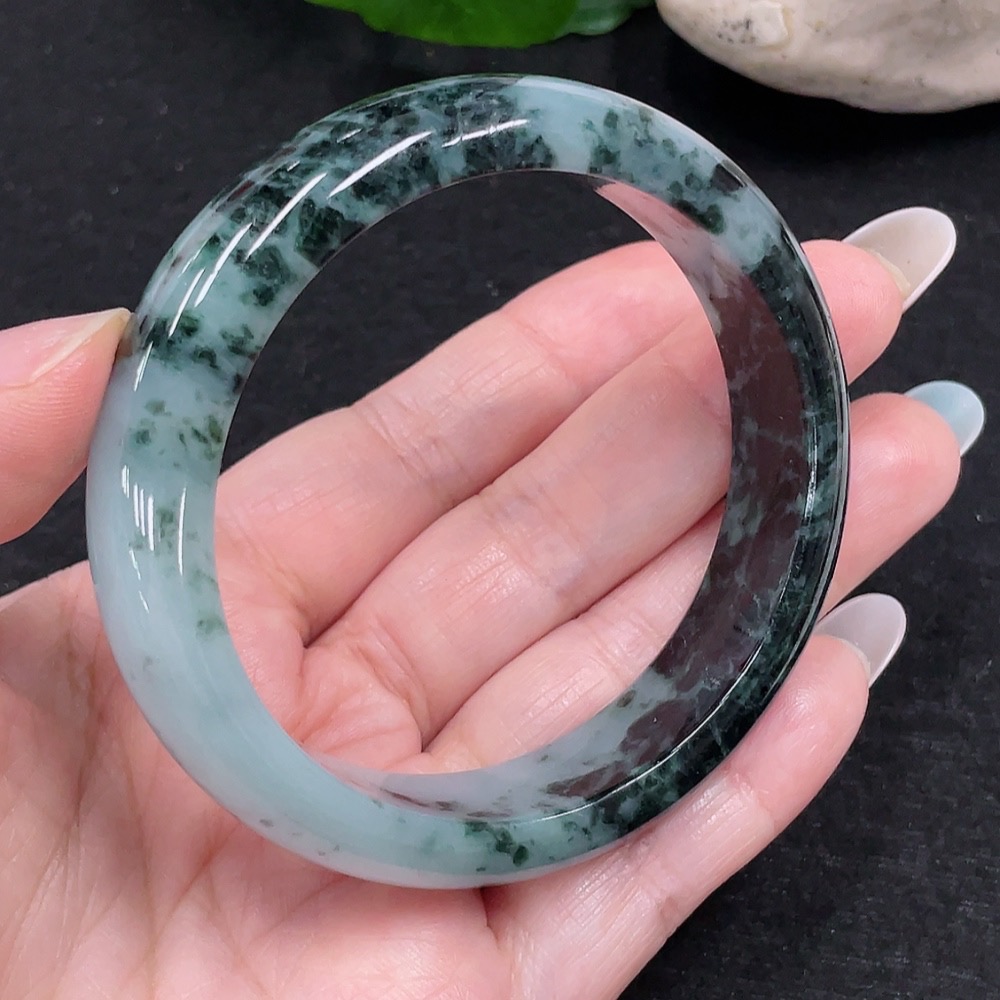 F33899740 Jadeite Round Bangle Size 55.7 Total Weight Approx. 57.3g (Including Other Mineral Components)