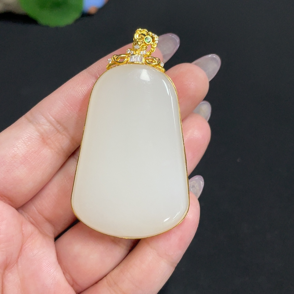 H33901157 Hetian Jade Inlaid Pendant, Plain Pendant, Total Weight Approx. 47.8g, 18k