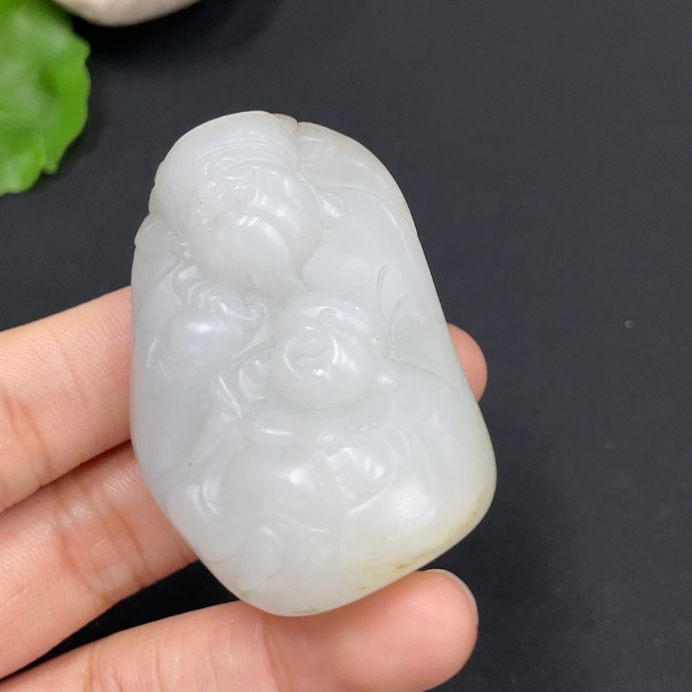 H29324218 Hetian Jade Pendant Wealth (Undetermined skin color origin, Total weight about 63.7g)