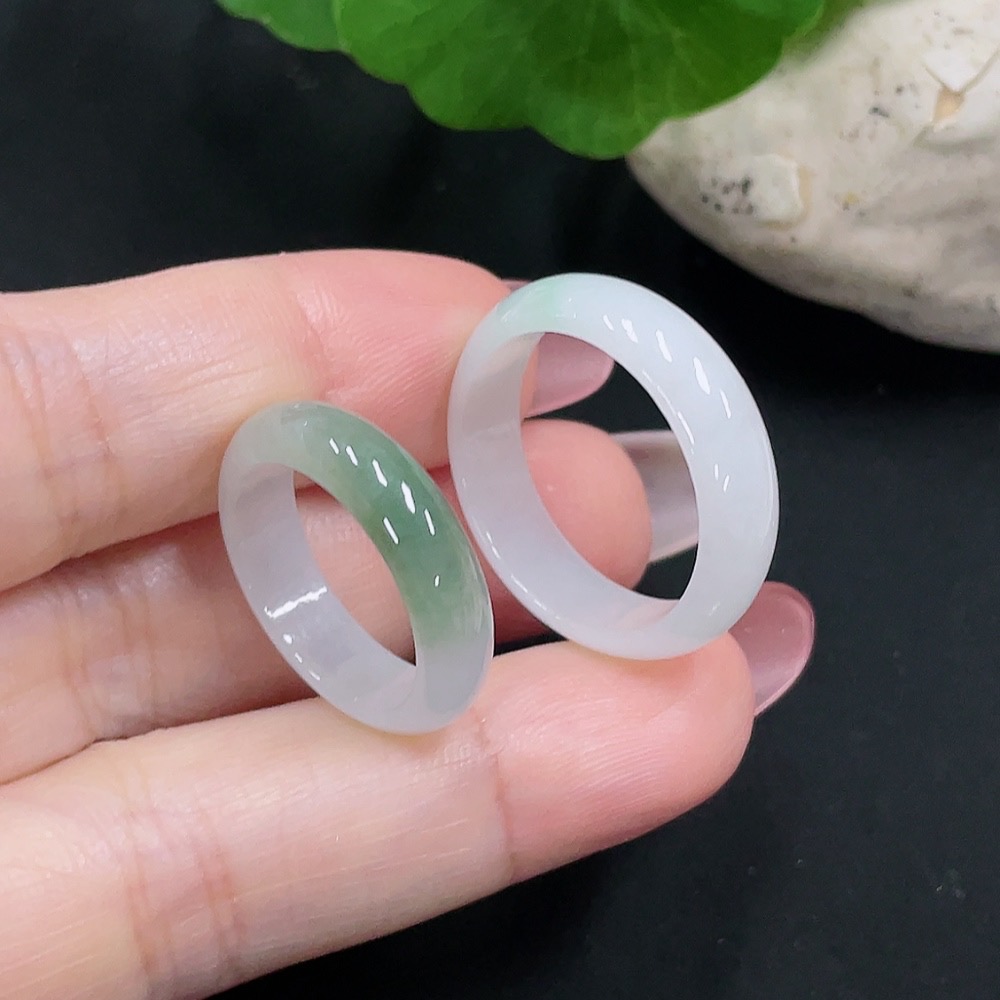 F34033395 Jadeite Rings Sell as a Lot