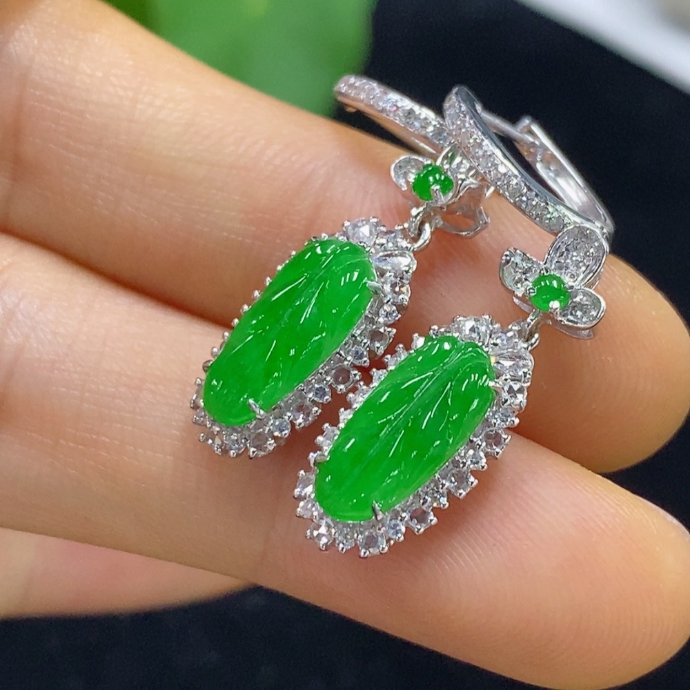 F35134343 Jadeite Lucky Bean Ear Clips 18k with Diamond Accents Total Weight Approx. 4.67g