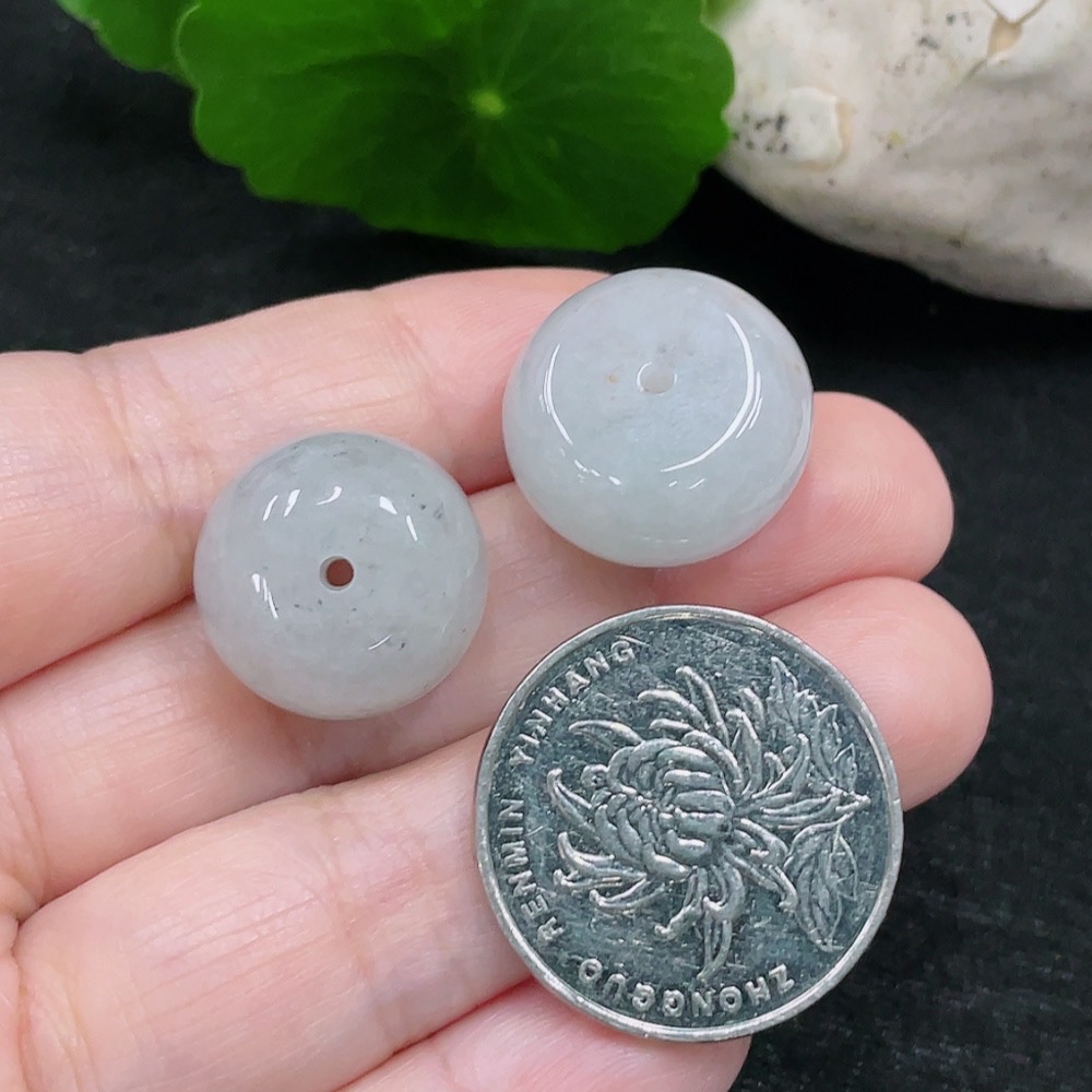 F33827393 Jadeite Pendants Sell as a Lot