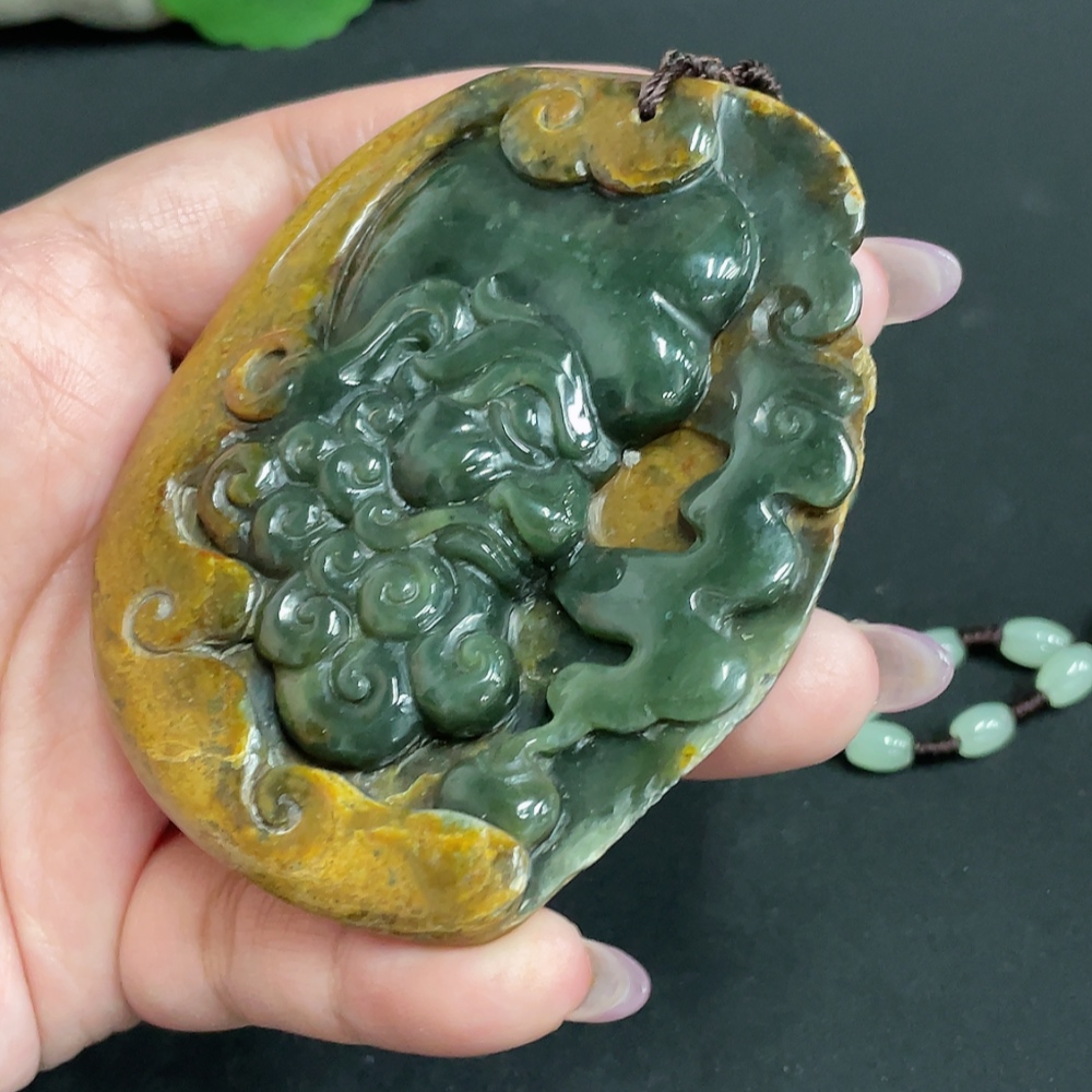 H33939667 Hetian Jade Pendant - Bodhidharma