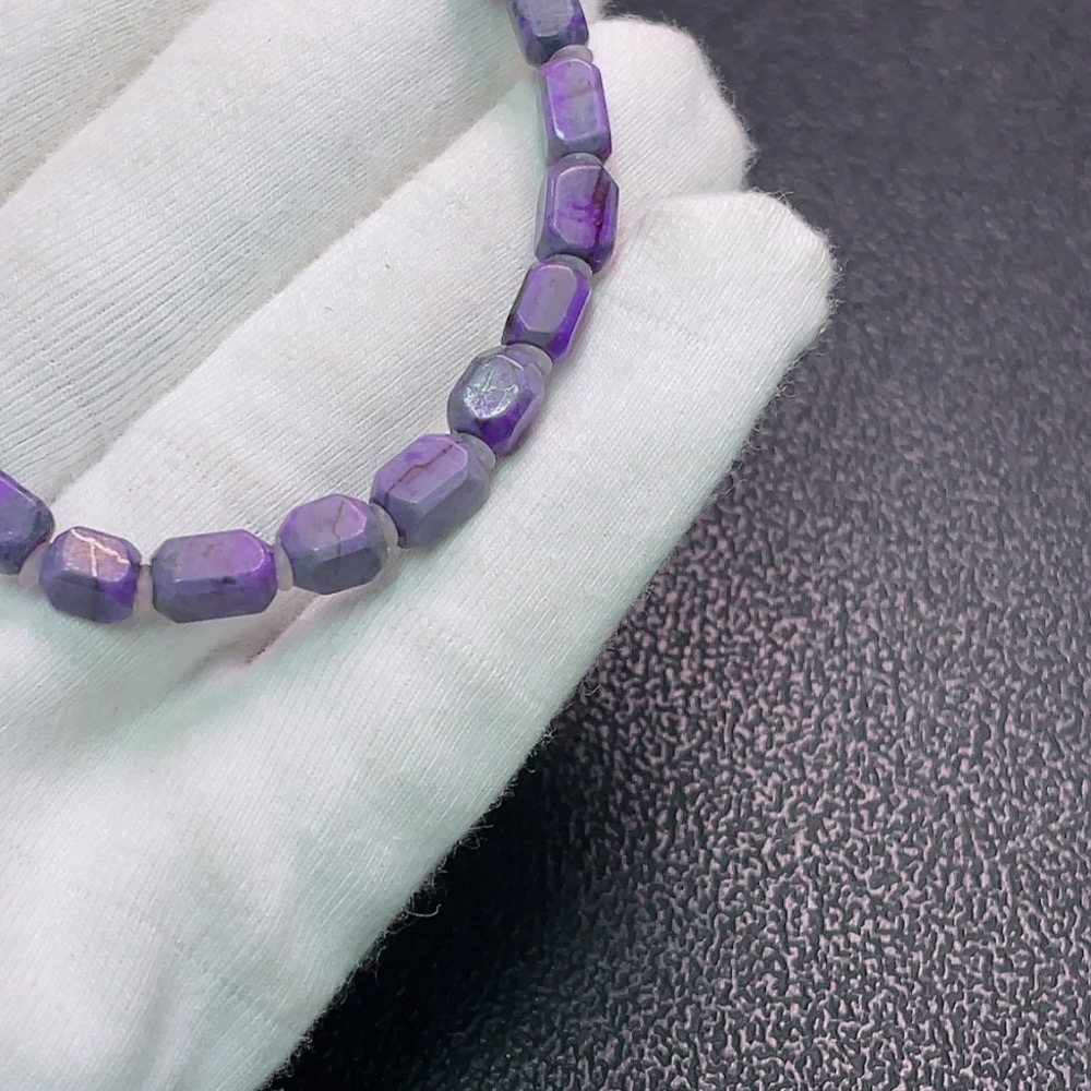C33869409 Sugilite Bracelet with Other Mineral Components Purple Only Total Weight Approx. 8.52g Size About 5.2mm (Including Minerals)
