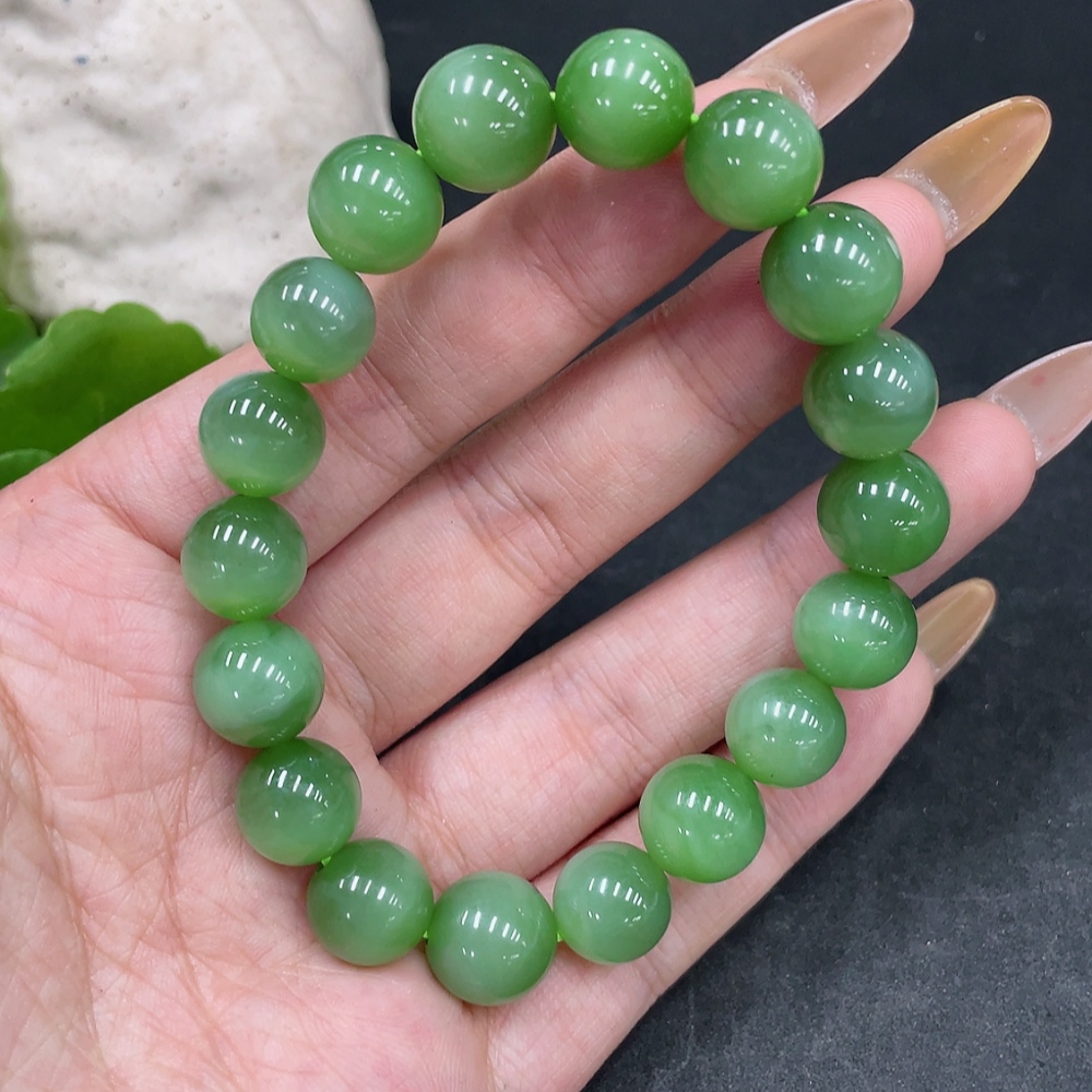 H31672433 Hetian Jade Bracelet, approx. 10.6mm, total weight approx. 35.5g