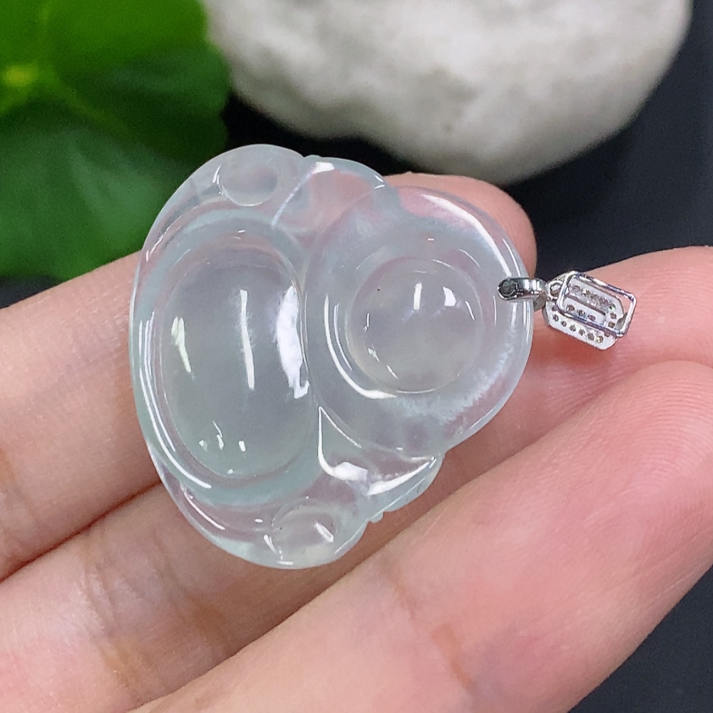 F34049909 Jadeite Buddha Pendant with 18K Gold Clasp Total Weight Approx. 5.4g (Diamond Accents)