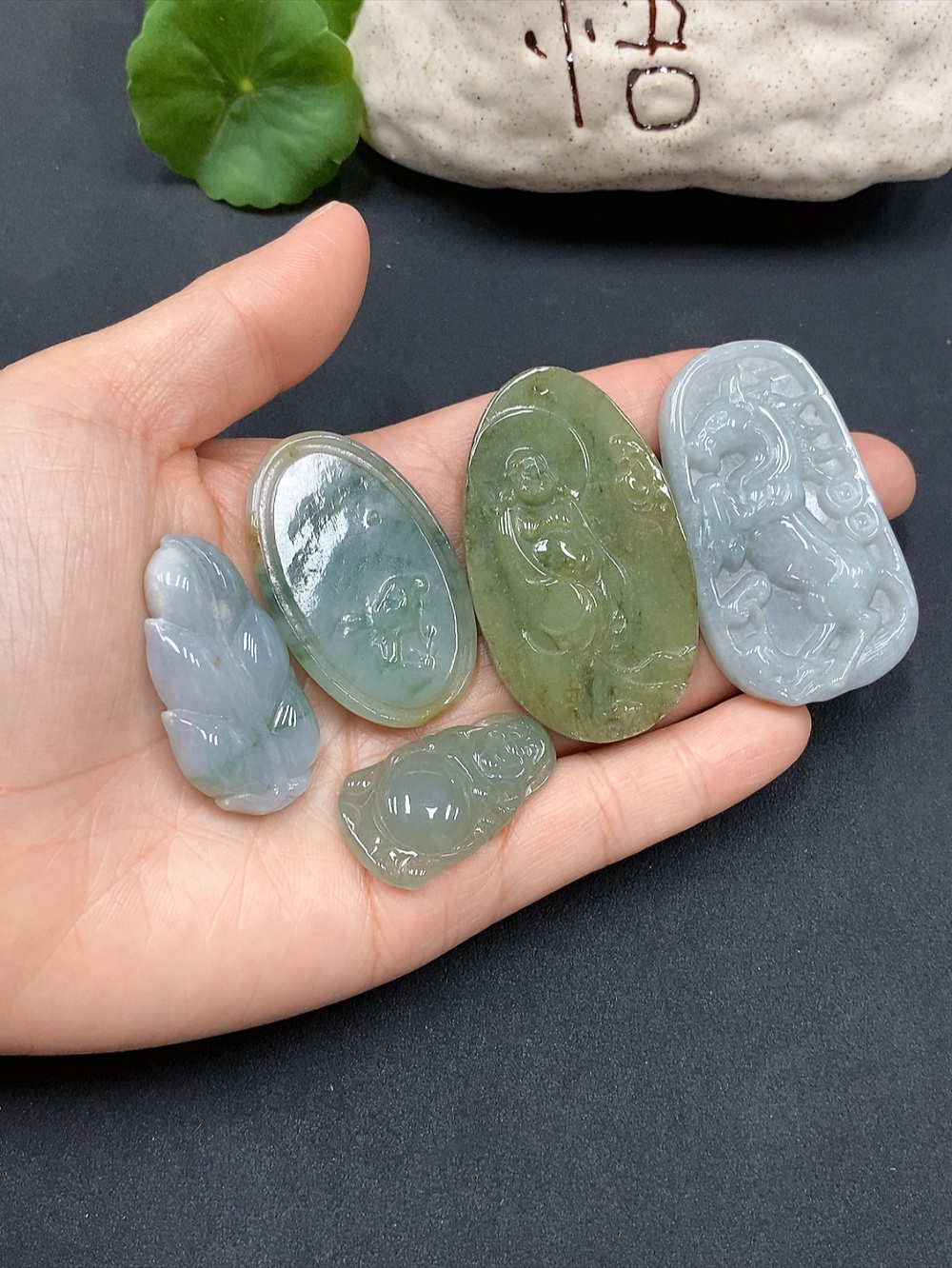 F12376412 Jadeite Pendant