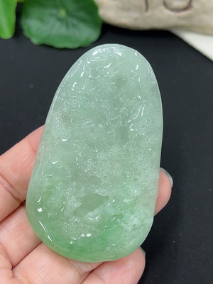 F46545628 翡翠挂件山水牌 货品总约重39.59g