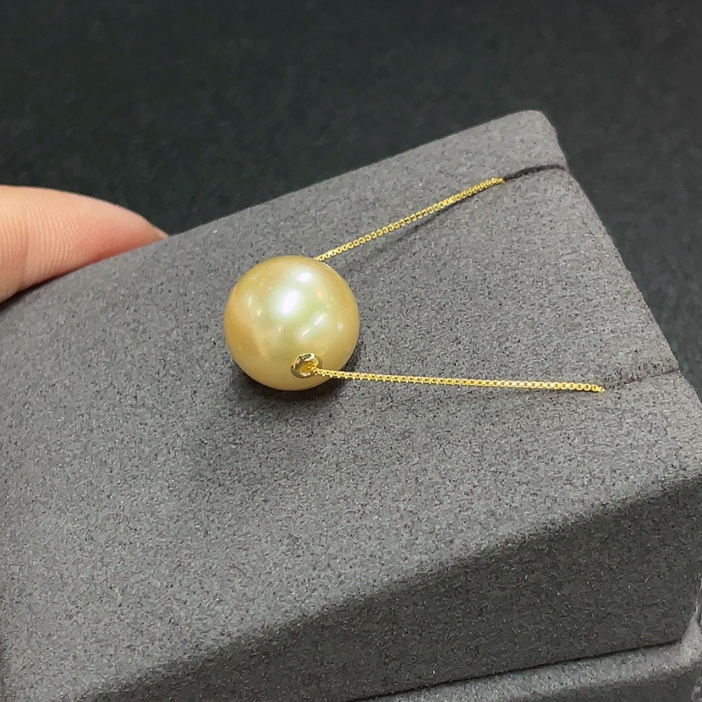 C32743514 Seawater pearl necklace, color origin undetermined, chain not gold, pendant Au58%, total weight approx. 4.55g, size approx. 13.4mm