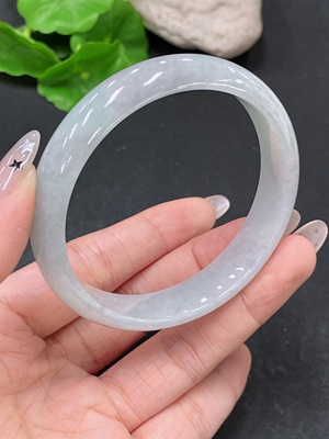 F35104714 Jadeite Round Bangle Size 58.2 Total Weight Approx. 42.6g