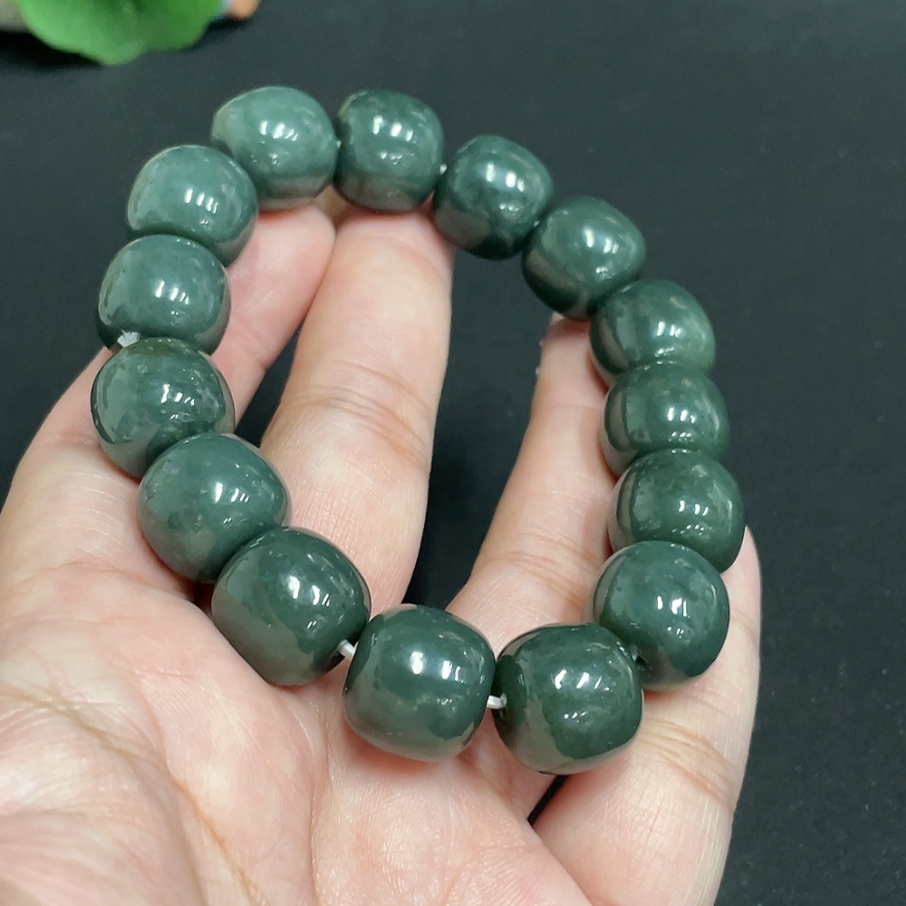 H32736793 Hetian Jade Bracelet, Approx. 13.8mm, Total Weight Approx. 70.7g