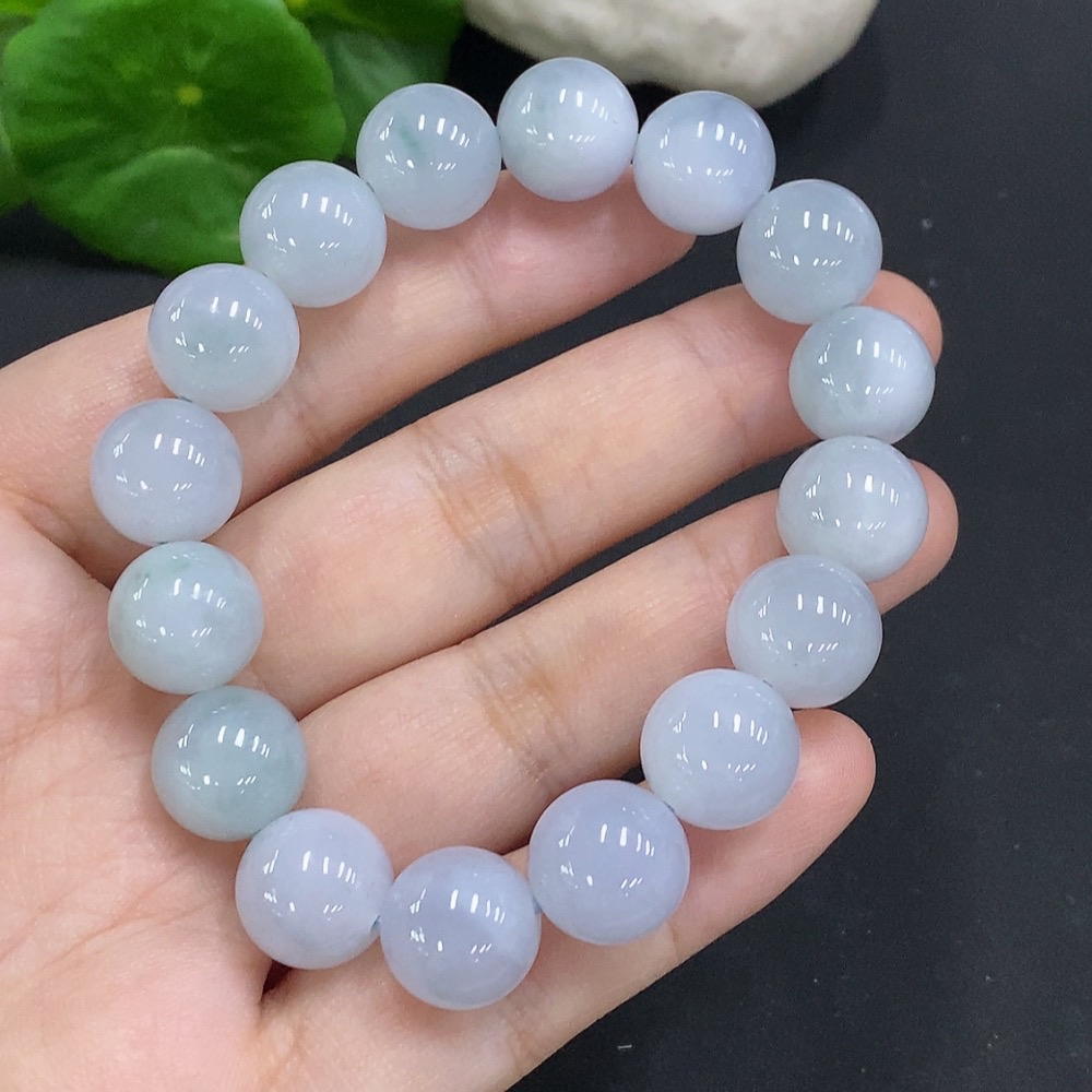 F35156020 Jadeite bracelet, total weight approx. 51.5g, size approx. 12.2mm