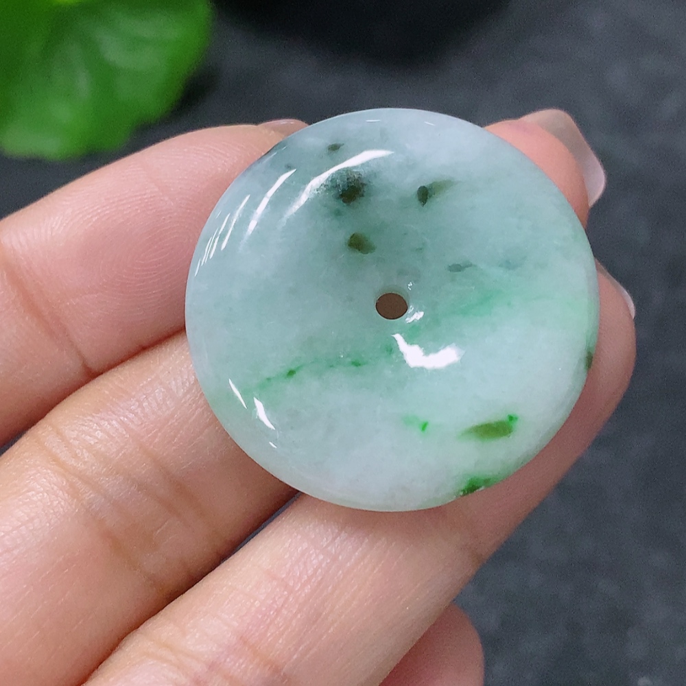 F34043282 Jadeite Pendant Peace Buckle Total Weight Approx. 9g