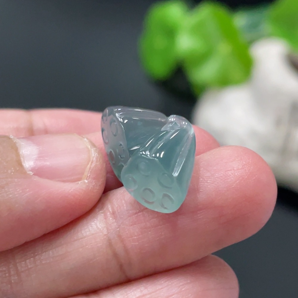 F34018838 Jadeite Lotus Pod Pendant