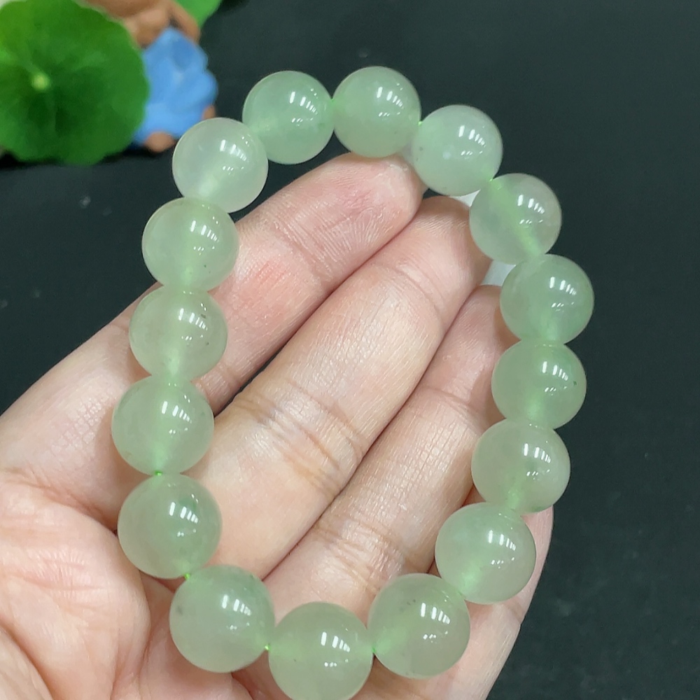 H27111953 African Emerald (Dulong Jade)