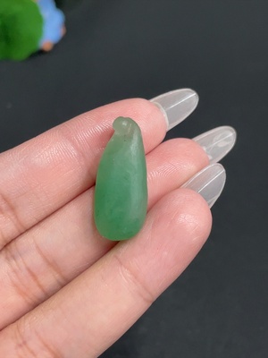 H27082444 African Emerald (Dulong Jade)