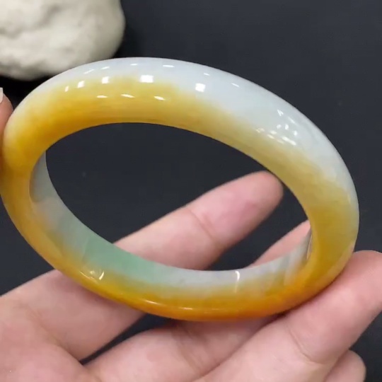 F28290911 Jadeite Round Bangle Size 54.8 Total Weight Approx. 50.07g Color Origin Undetermined