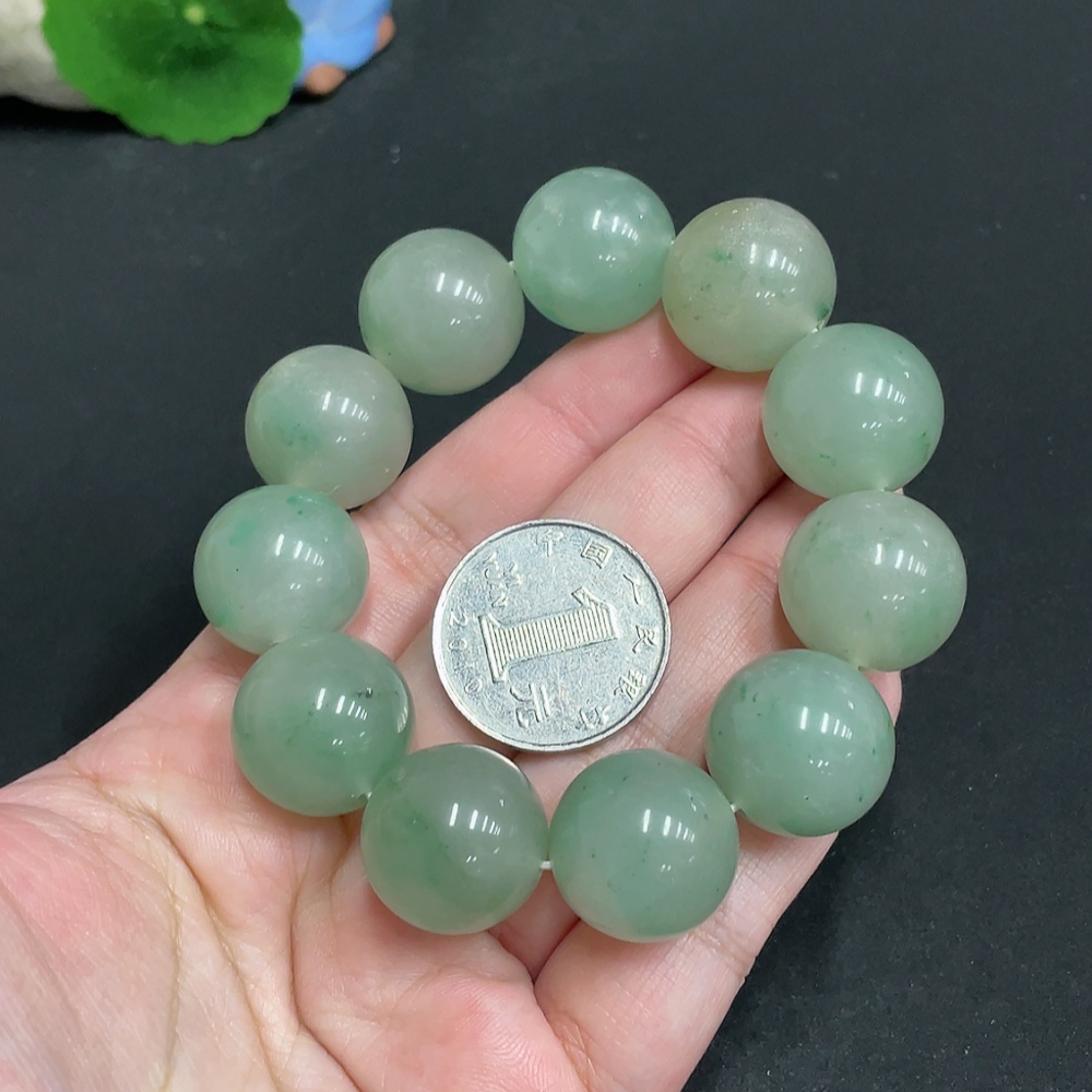 H32806093 African Emerald (Dulong Jade)