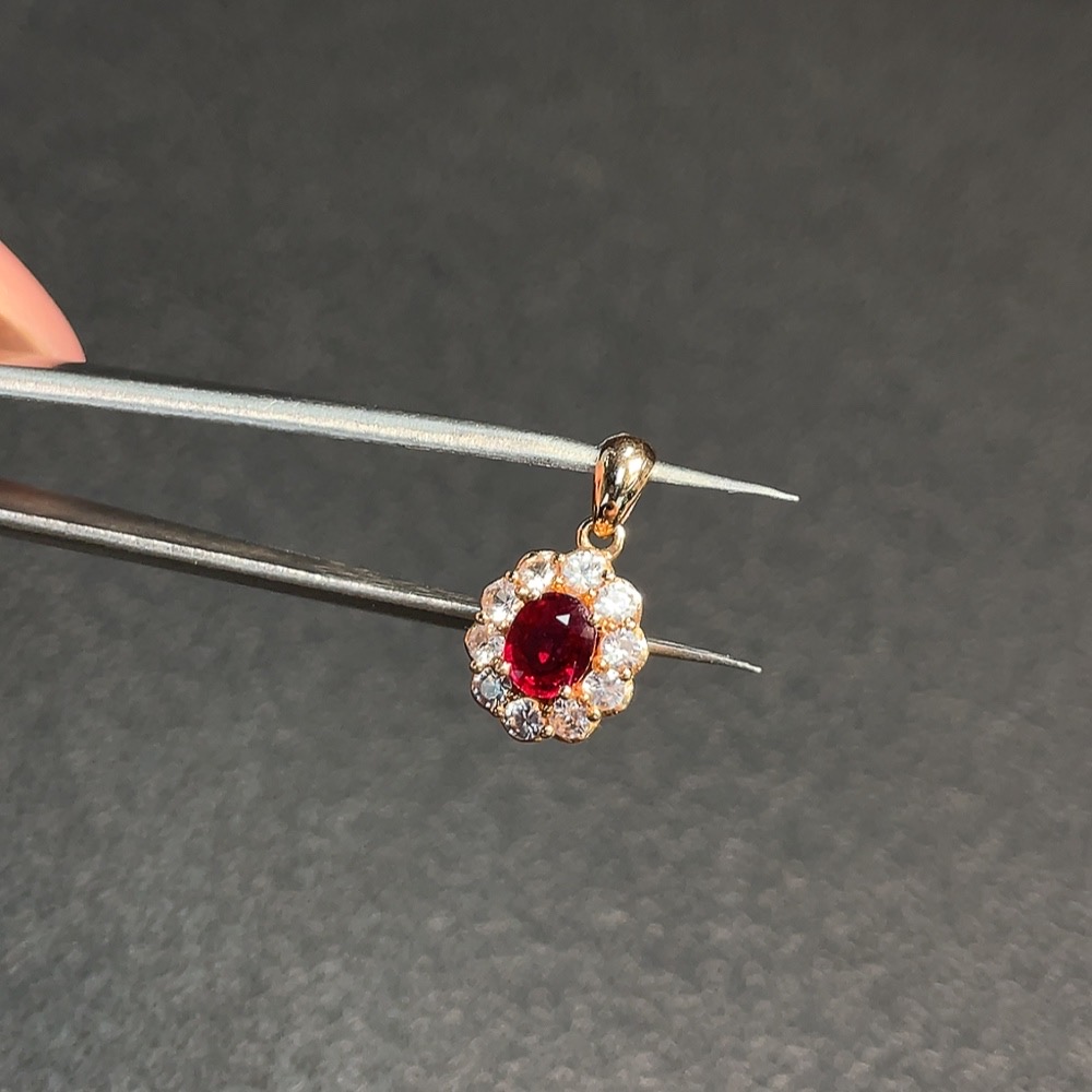C33889067 18K Ruby Pendant Without Diamond Total Weight Approx. 1.4g