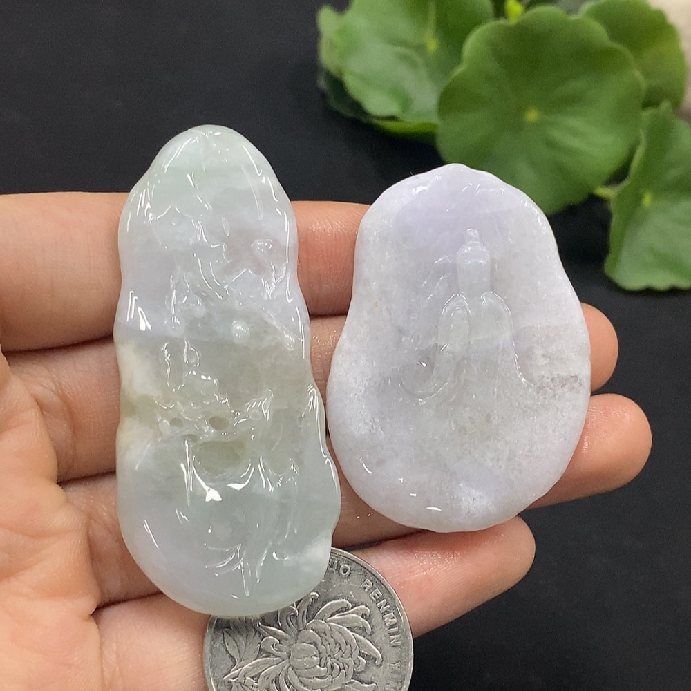 F30471559 JadeitePendant Rough