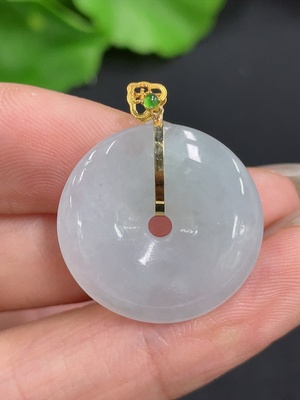 F42969972 翡翠挂件 平安扣 扣头18k 货品总重约4.5g