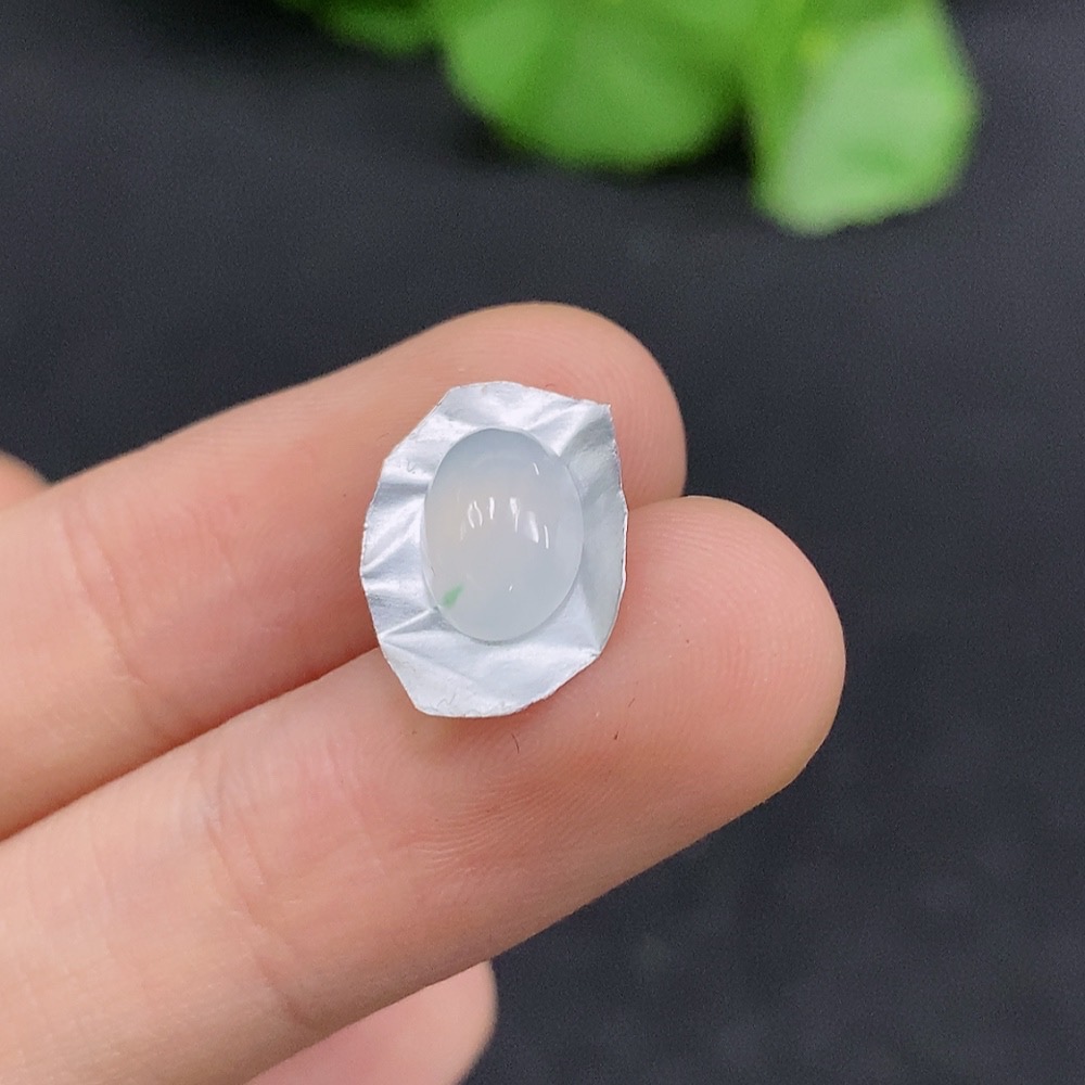 F31653832 Jadeite cabochon inlay piece, total weight approximately 0.44g