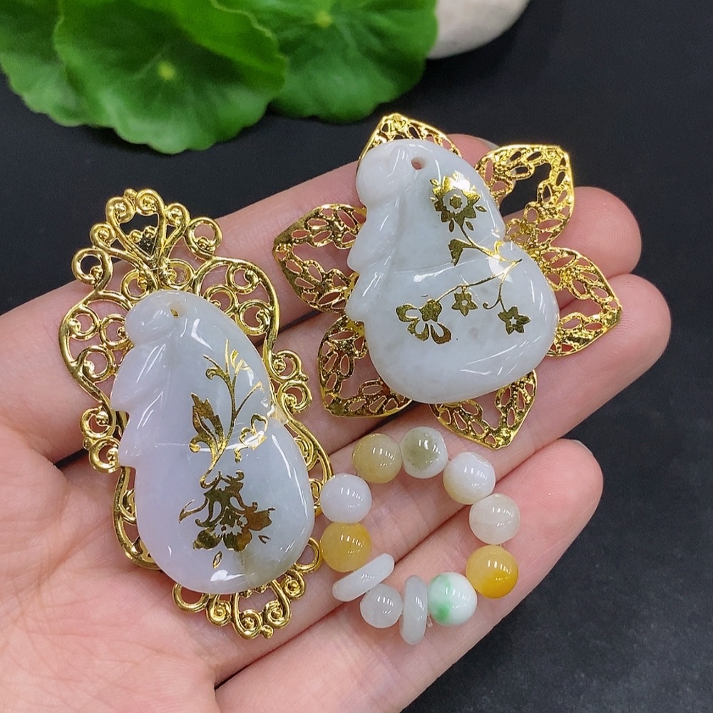 F33941909 Jadeite Pendant + Single Bead Ring Sell as a Lot Non-Gold Setting Adjustable Size Yellow Bead Non-Jadeite