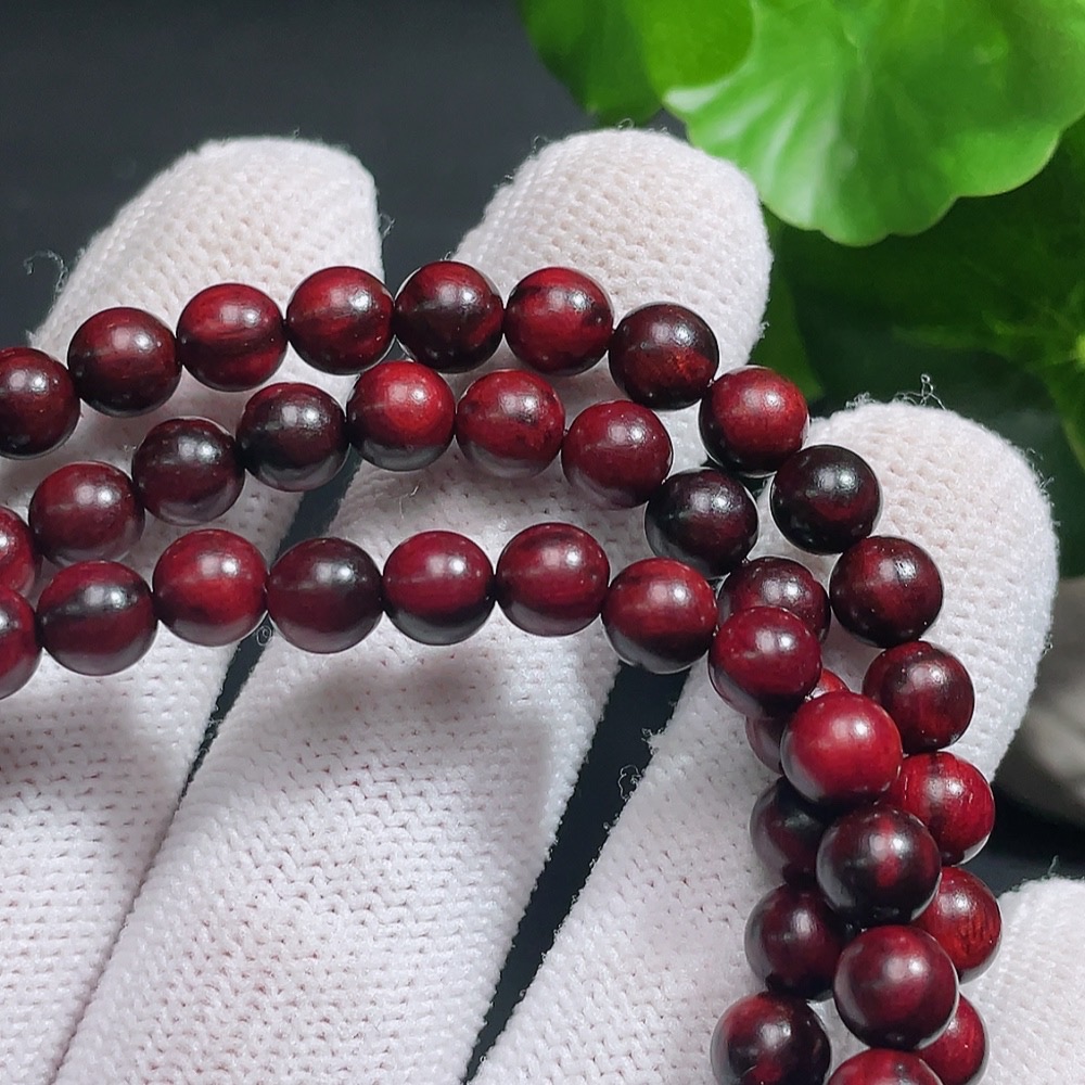 W33854848 Small-Leaf Sandalwood Long Strand, Total Weight Approx. 16.59g, Bead Size ~6.1mm