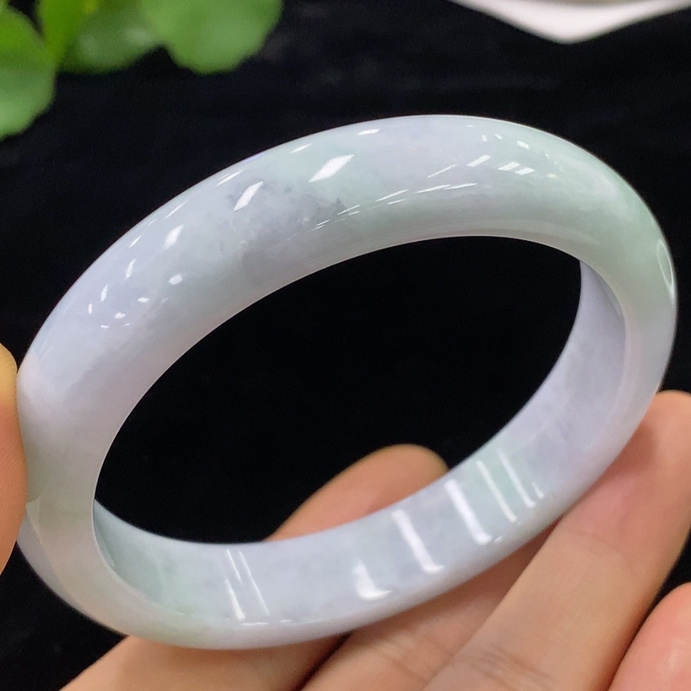 F31649045 Jadeite Round Bangle Size 59.7 Total Weight Approx. 59.64g