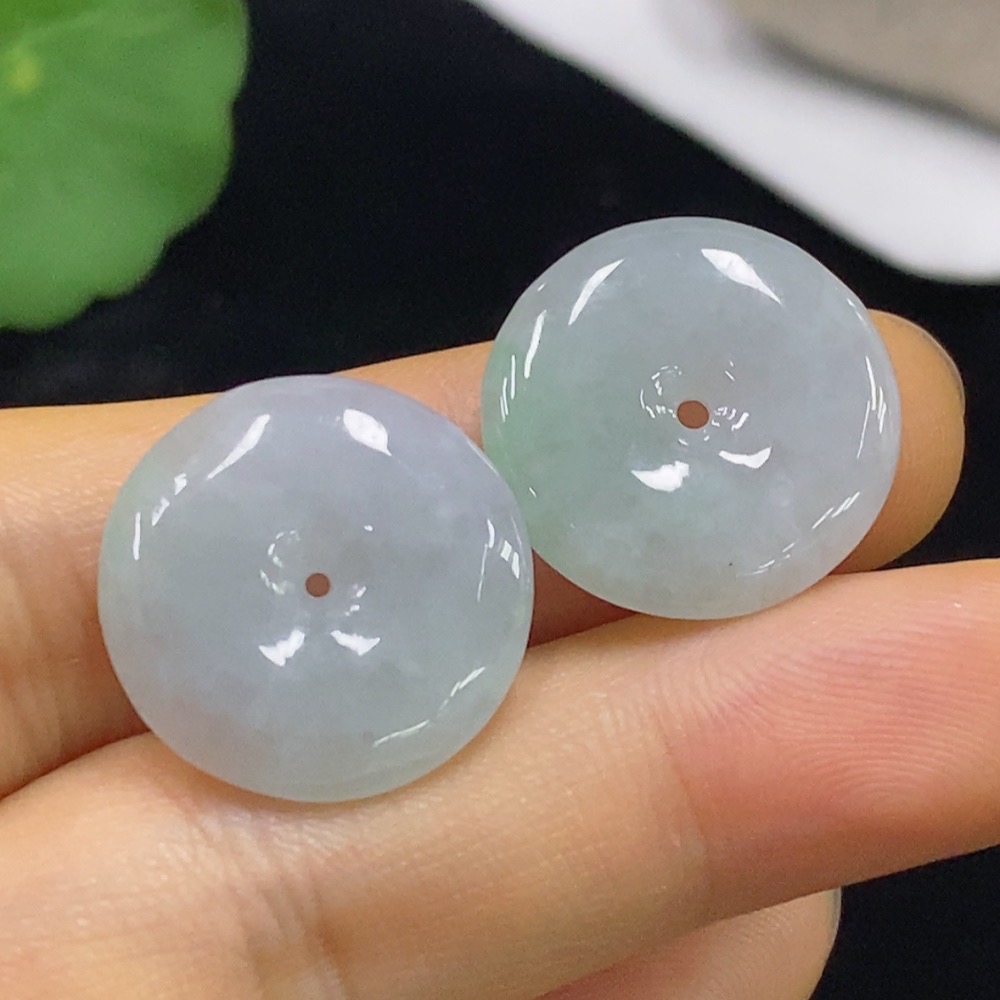 F34024244 Jadeite Pendants Sell as a Lot