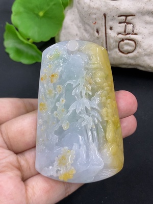 F46596879 翡翠山水牌挂件 货品总重约62.67g 颜色成因未定