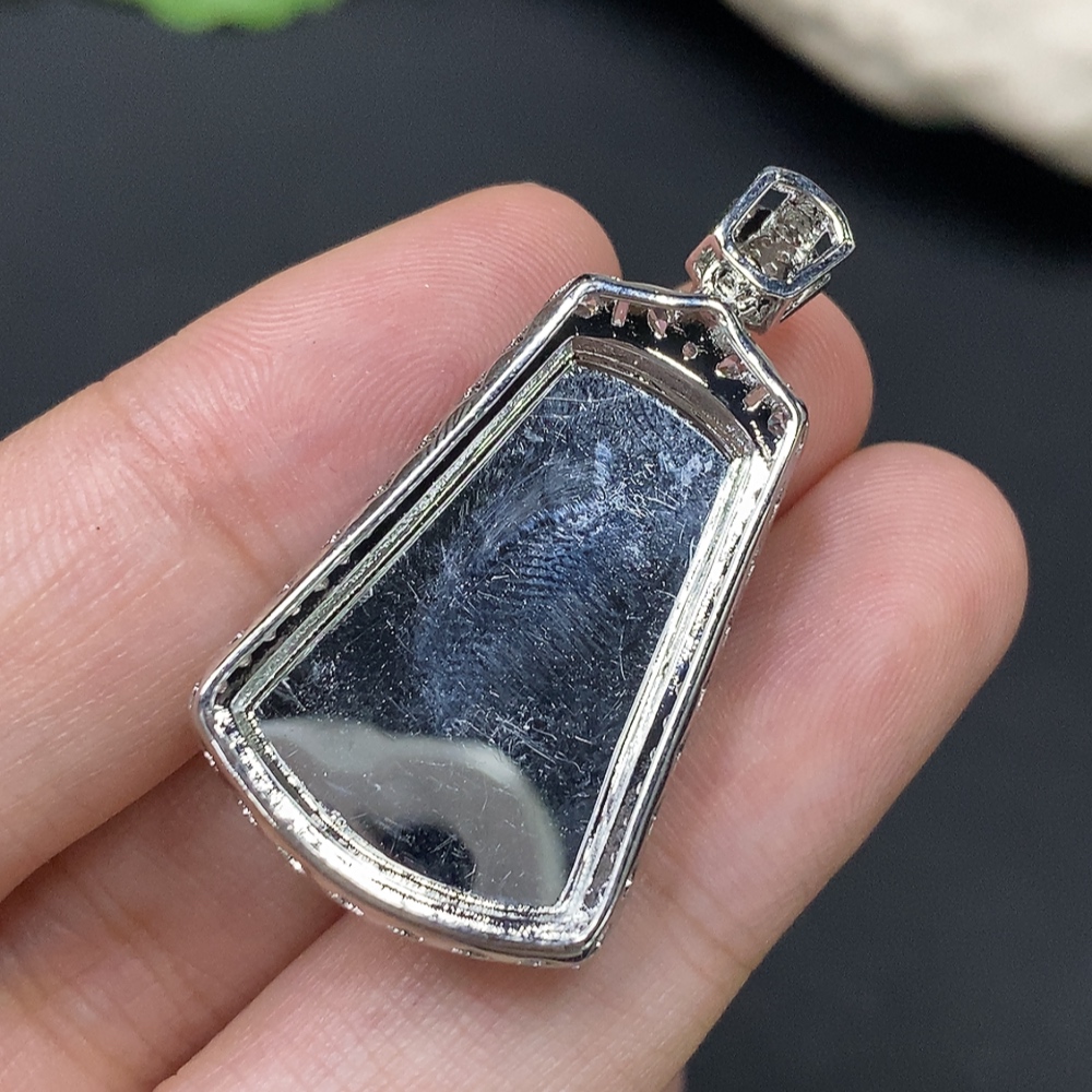 F27121881 Jadeite Inlay Piece Non-Gold Total Weight Approx. 5.14g