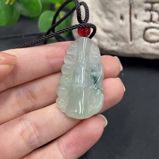 F11201907 JadeitePendant Bamboo Joint