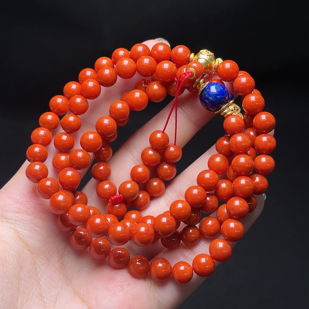 C34988370 South Red Agate Bead Necklace, Organic Inclusions Visible, Mounting Stones May Not Be Natural, Non-Metal, Total Weight Approx. 59.5g, Bead Size ~7.2mm